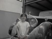 < PULSA AQUI SI QUIERES VER EL INTERIOR DE UN ROLLS ROYCE >