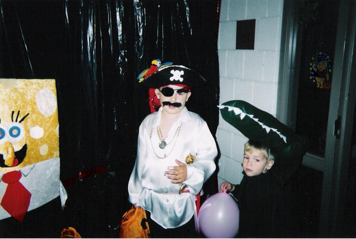 Emerson Hall Halloween Extravaganzaa