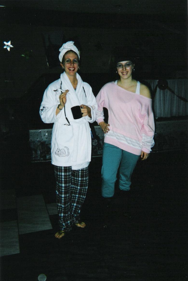 NY Speaking 2004 - Binghamton President Kelly and IC President Dana dressed up for "Dress Your President" night!