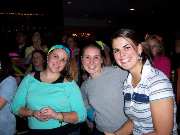 NY Speaking 2006 - Kendall and Phaedra dressed up for 80's night!