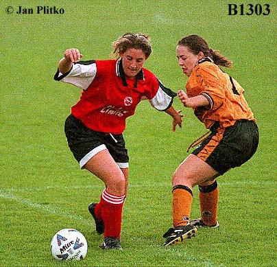 Ilkeston midfielder Toni Eaves dribbles the ball!