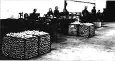 Women at work during WW1