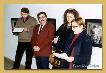 Carmen Popa, art critic