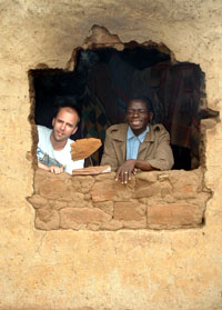 Izak with Venda artist Lucky Makamu