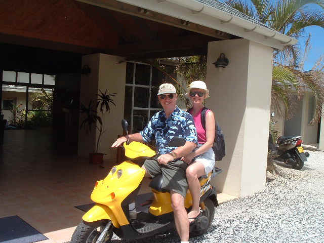 scooter.JPG (87554 bytes)