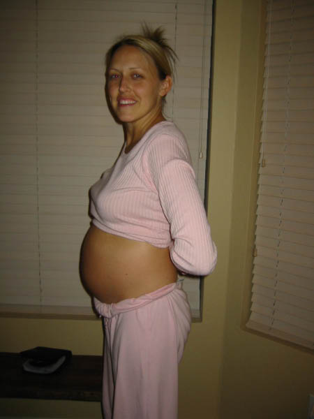 24weekspreg-4