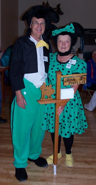 Mickey & Minnie