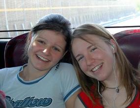 Elli & Nessi