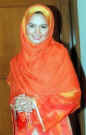 siti_jilbab2.jpg (28341 bytes)