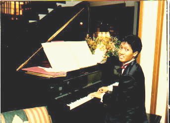 Piano Solo Show at one of customer's residence_1991