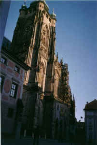 cathedral, praque.jpg (45221 bytes)