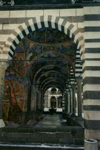 rila monastery, bulgaria.jpg (53589 bytes)