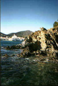 cadaques, spain.jpg (120992 bytes)
