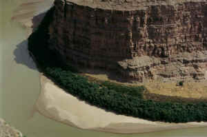 stillwater - sand storm camp.jpg (242651 bytes)