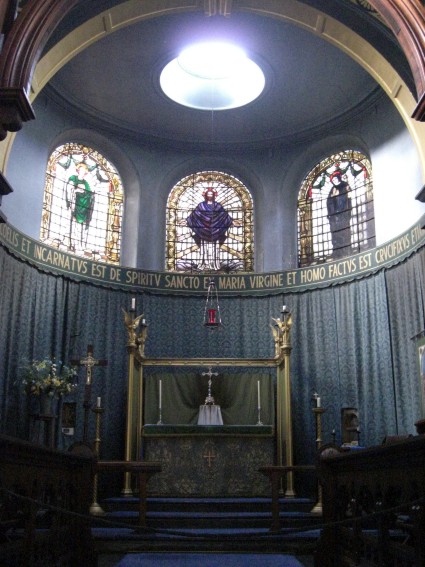 High Altar, apse and tabernacle