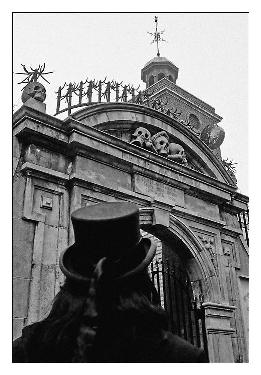 Donovan at St Olave Hart Street, courtesy of Louis