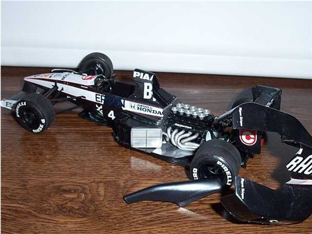 I like the looks of the big wing on the back!