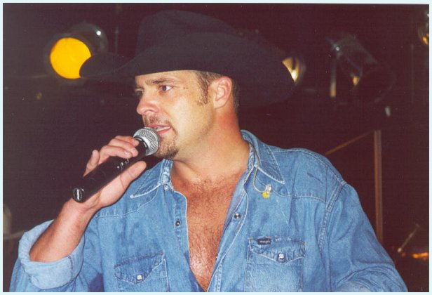 Copyright: 2001 DJEvers