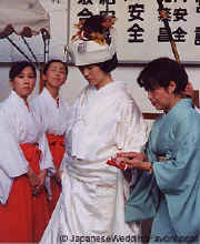 ceremony2.jpg (26816 bytes)