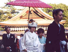 ceremony.jpg (34654 bytes)