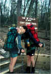 start_kiss.jpg (77796 bytes)