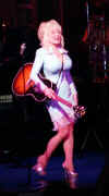 Dolly986.jpg (34848 bytes)