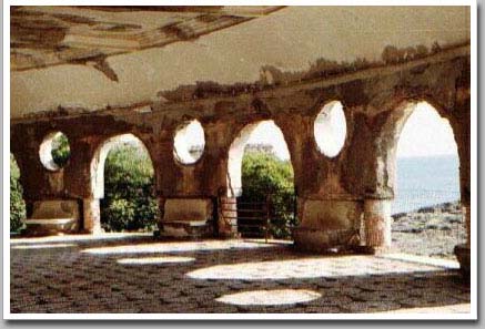 Round Room