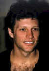 jon06.jpg (13007 bytes)