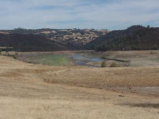 Another view from near the cache.