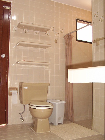 Bathroom of Front bedroom