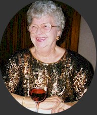 mom05.jpg (19200 bytes)