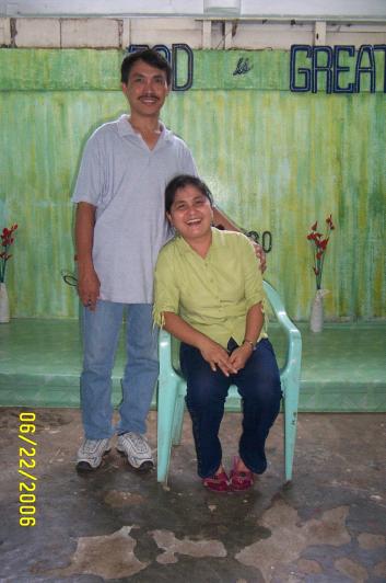 Pastor Mike Diesto poses with his wife!&nbsp; They truly are a blessing to our chuch!