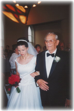 ceremony20.JPG (23160 bytes)