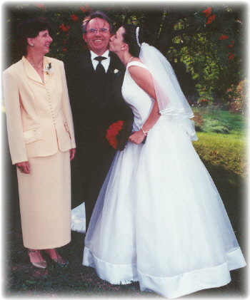 jeanettefamily5.JPG (33867 bytes)