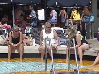 Sun, a pool, friendship.... where is the rum???