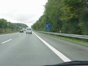 Autobahn in Homberg.jpg (47745 bytes)