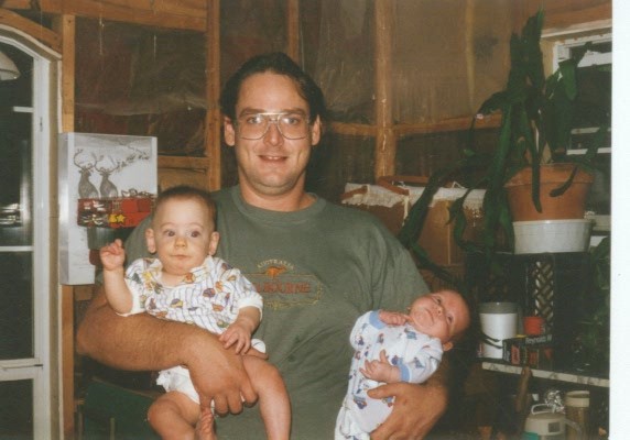 Thanksgiving 1995 - Househubby Stephen with Cody (11 months) and Ethan (2 months)