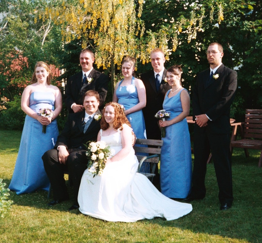 see? all my bridemaids' dresses were slightly different!