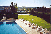 From room #105, Primotel Aeroport Hotel, Marseille - �Jenny Grainger 28sep99 - GIF image 181x120 pixels Decoded (bytes):19956, opening to JPEG image 603x400 Decoded size(Bytes):90652