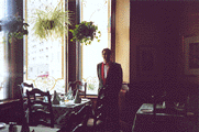 La Pizzella - 8oct99 - �Copyright Jenny Grainger - GIF image 181x120 decoded (Bytes):15747, opening to JPG image 600x398 pixels, Decoded (Bytes):87140