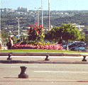 Marseille Airport - �Jenny Grainger - 29sep99 - GIF image 124x120 pixels Decoded (bytes):13795, opening to JPEG image 605x400 Decoded size(Bytes):86819