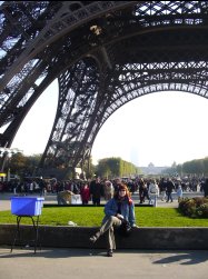 Amy in Paris