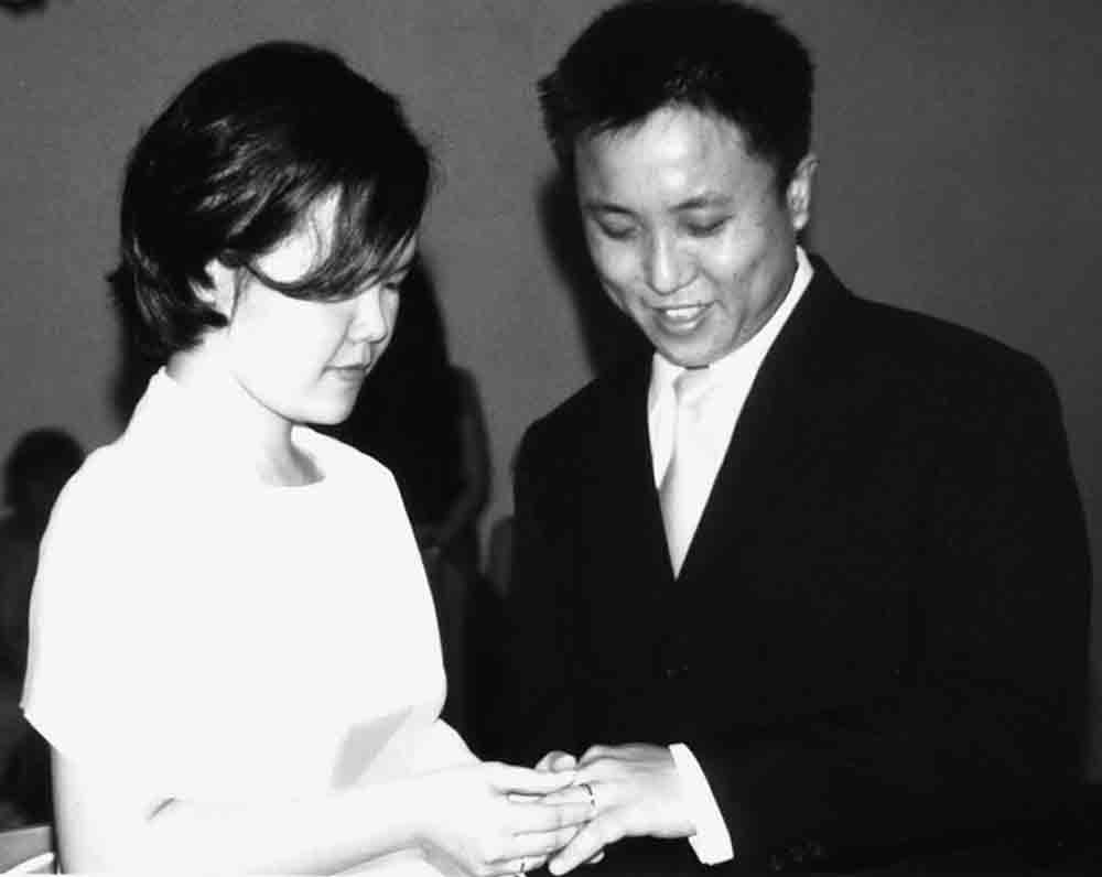 Had to do this in classic black-white, not unlike our own parents' wedding.