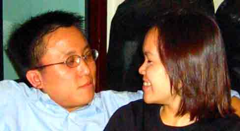 jerry & joyce. only eyes for each other.