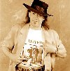 � Robert Knight