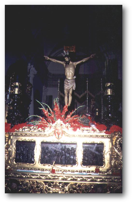 Arturo M. Fuentes Vi�as
