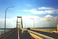 Paso sobre el puente del lago de Maracaibo
