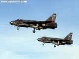 lightning3.jpg (48237 bytes)