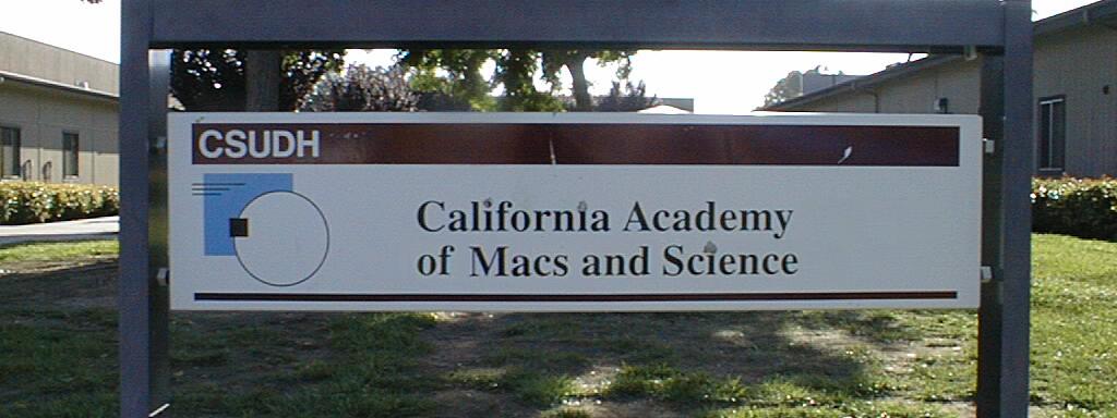 mac.jpg (64576 bytes)