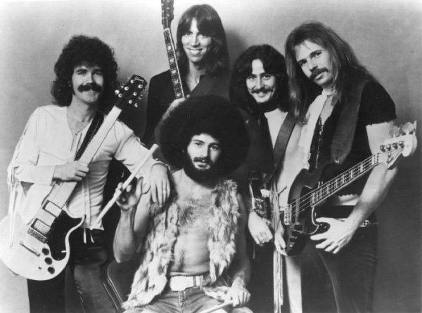 BOSTON's past and current band members